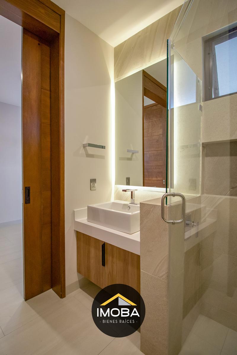 Baño Rec-Estudio y Visitas