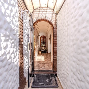 Venta. PH de 4 ambientes con quincho y terraza en Liniers