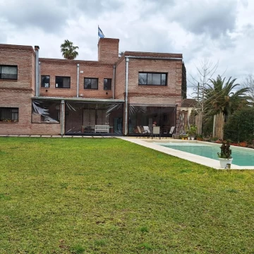 Casa en  Alquiler Temporario Verano - Bella Vista