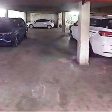 VENTA - Cochera en planta baja - Centro, Rosario