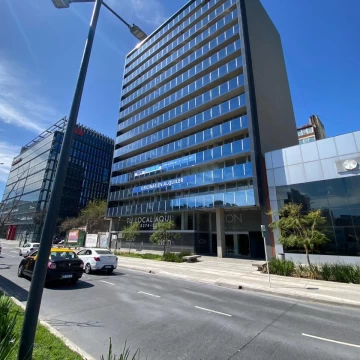 Oficina en Venta con Renta de 124m2 -  San Telmo - Icon Paseo Colon -