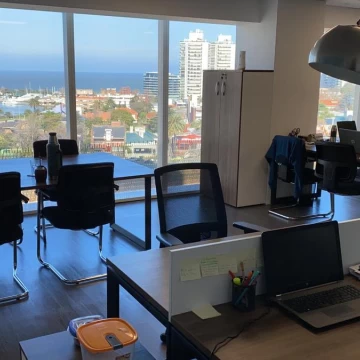 Oficina en Venta en WTC Torre 4 - Pocitos Nuevo