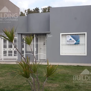CASA IDEAL DESTINO COMERCIAL EN VENTA