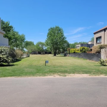 venta terreno Los Pasos 1 Barrio del Jockey