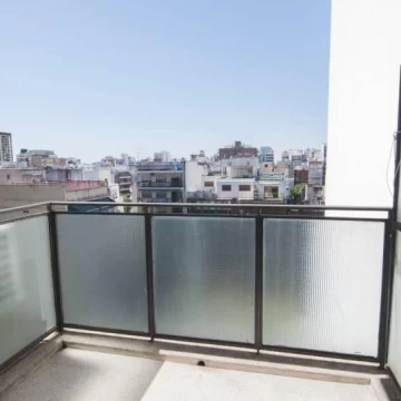 2 AMBIENTES PISO ALTO - PARQUE RIVADAVIA - CABALLITO