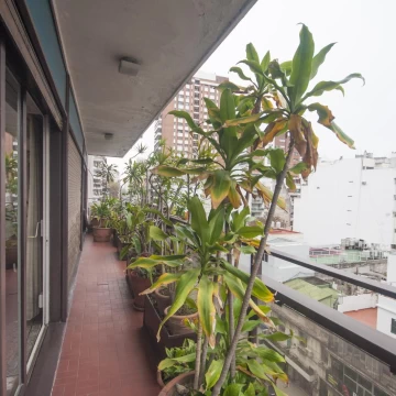 Departamento en Las Cañitas-4 amb c/balcon y cochera