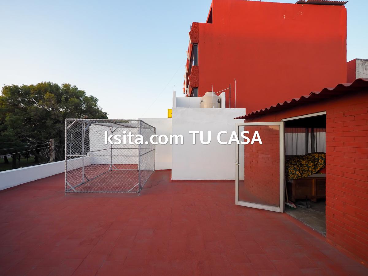 Azotea con cuarto de servicio