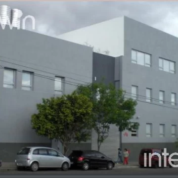 Excelente Edificio de Oficinas en Alquiler o Venta. - Parque Patricios