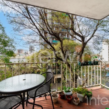 Departamento de 3 ambientes en  Colegiales - Venta -