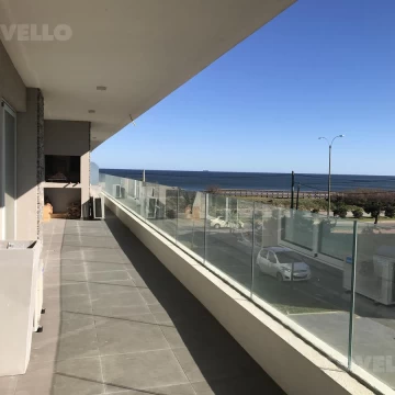 Departamento en venta frente al mar - Playa Mansa