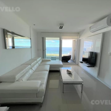 Departamento en venta  3 dormitorios con vista al mar- Playa Brava