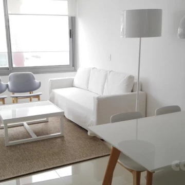 Venta ó alquiler apartamento de 2 dormitorios - Playa Brava