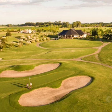 Terreno en venta en Barrio Carmelo Golf