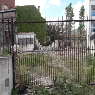 Terreno Malvín 240 m2, altura por acordamiento