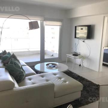 Alquiler, piso alto con vista al Puerto y a la Brava, 2 dormitorios, 2 baños, edif con amenities  - Península