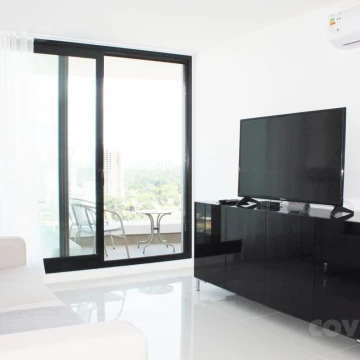 Apto-Piso alto, 2 dormitorios, 2 baños, garage, edificio con amenities, Playa Mansa
