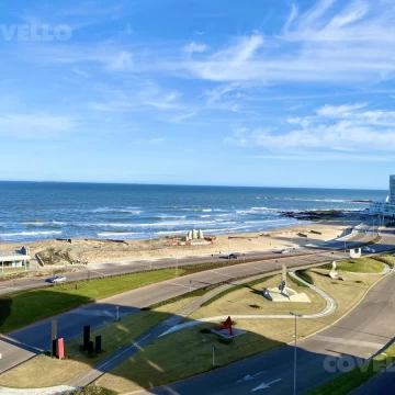 Departamento en venta y alquiler 3 dormitorios Playa Brava