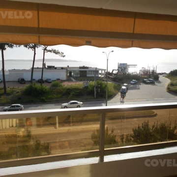 Departamento 4 dormitorios vista al mar - Playa Mansa