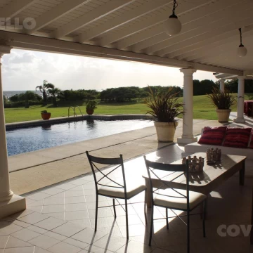 Casa a metros del mar con excelente vista - Punta Ballena (Alquiler Invernal, Alq Enero y Venta)