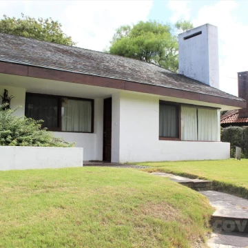 Venta ó alquiler casa de 4 dormitorios - Pinares