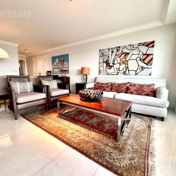 Departamento en venta 3 dormitorios Playa Mansa Punta del Este