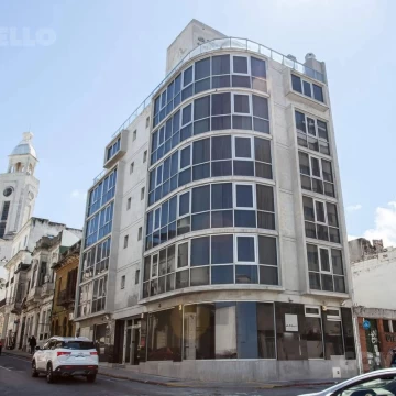 Hotel - Ciudad Vieja 1800m2 espectacular vista al Río