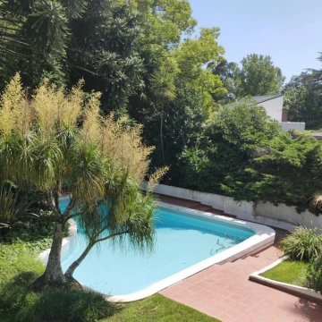 Casa - Highland Park