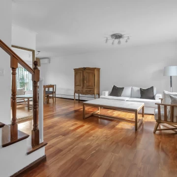Muy Linda casa en el centro de las Lomas de San Isidro