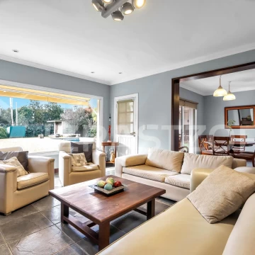 Casa ideal para familia numerosa en Club De Campo Pueyrredon