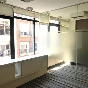 Sarmiento 1400 - Oficina en Centro / Microcentro