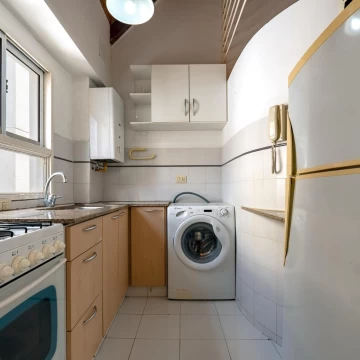1728504760.jpg