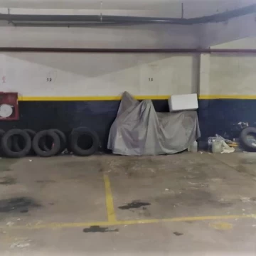 Cochera fija cubierta a la venta en Almagro