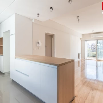 Departamento en  venta de 2 ambientes piso 7, con cochera descub, con balcón, amenities en Caballito