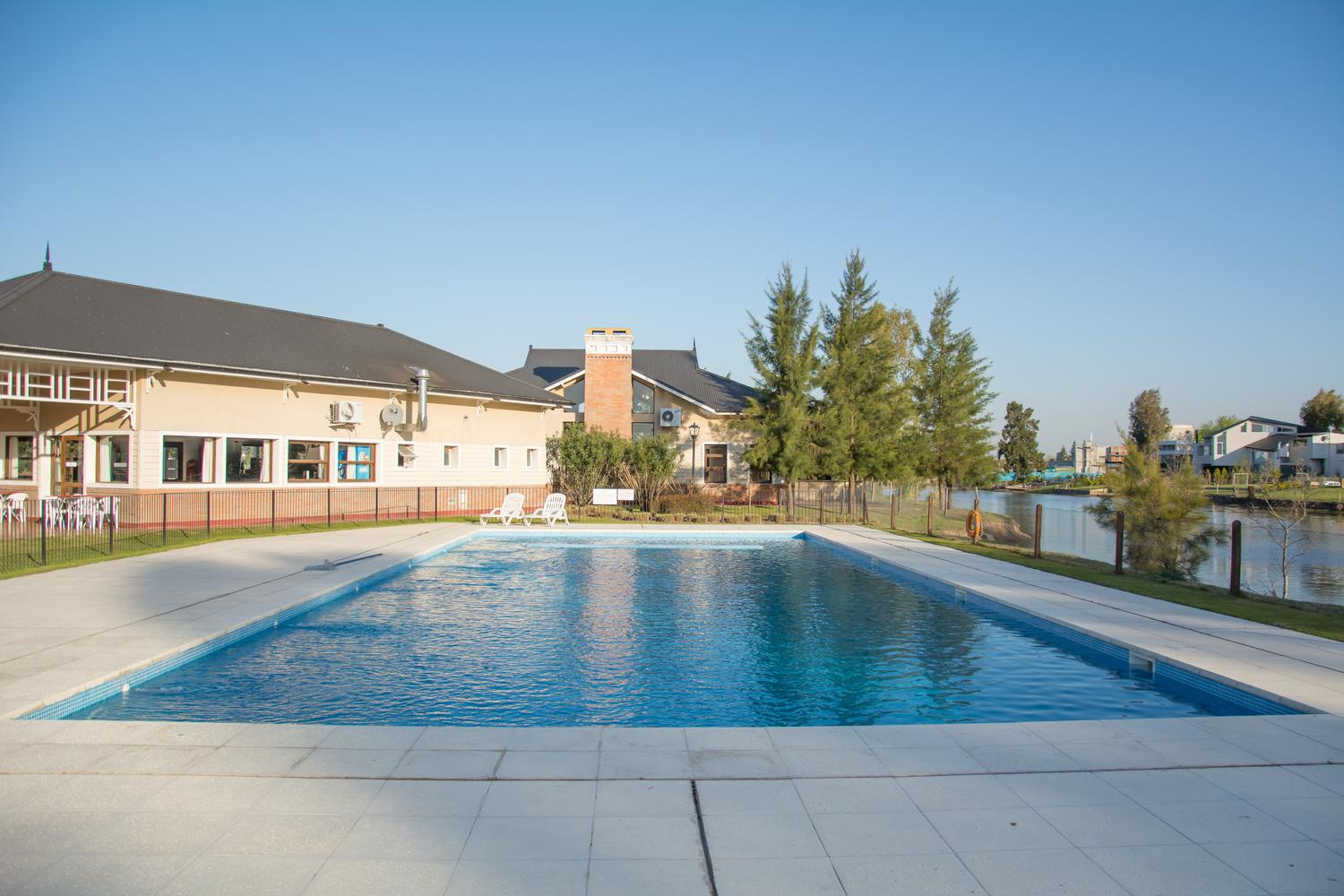 Club-house