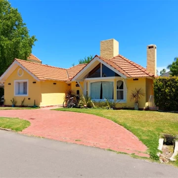 VENTA o PERMUTA CASA 5 AMBIENTES CAMPO CHICO COUNTRY CLUB PILAR
