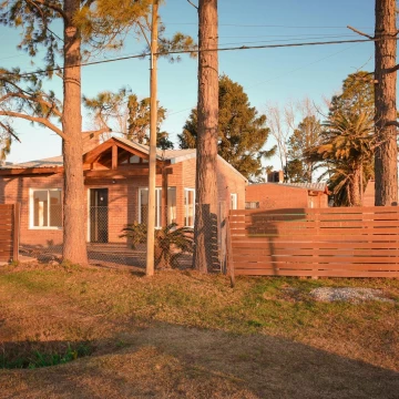 ALQUILA  - DOS DORMITORIOS - LA CAROLINA