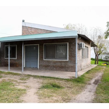 Casa en Venta en Alvear 2 Dormitorios 600m2 Terreno