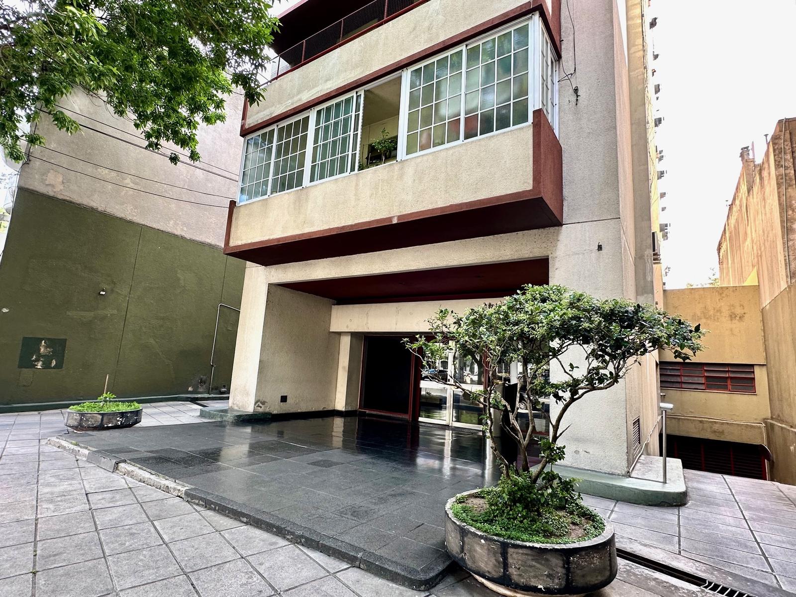 Fachada de edificio en torre