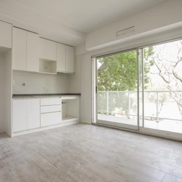 Venta -  2 AMBIENTES C/BALCÓN -  San Cristóbal