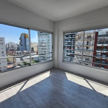 Venta -  2 AMBIENTES C/BALCÓN -  San Cristóbal