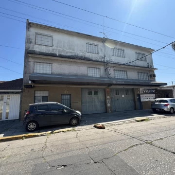 Venta Galpón y Depósito tipo Fabrica en Haedo.