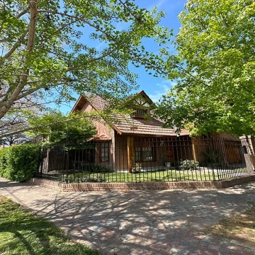 Casa en venta: Conde Zeppelin, Ciudad Jardín 