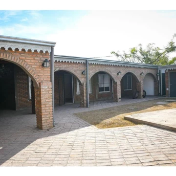 VENDE - 2 DORMITORIOS - CAMPIÑA DE PIÑERO