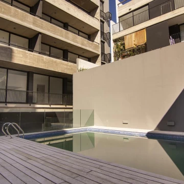 Monoambiente en venta al frente. Amplio y moderno en Villa Urquiza