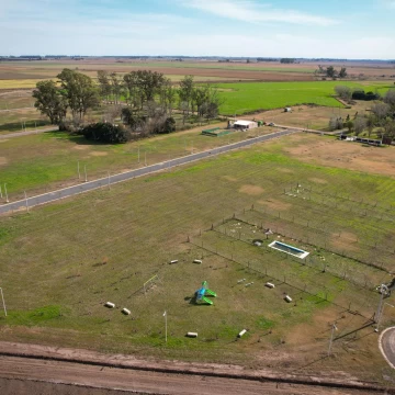Terreno en  Alvarez Monte sauzalito