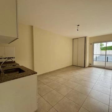Ov. Lagos 500 - Departamento monoambiente en alquiler - Rosario, Pichincha