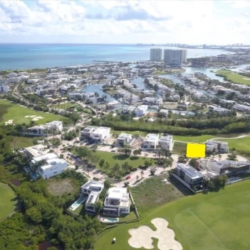 Terreno en venta en Los Canales, Puerto Cancún