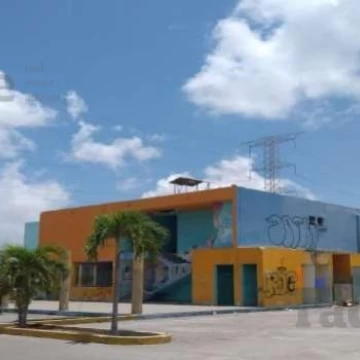 Local en renta en Cancún Quintana Roo.