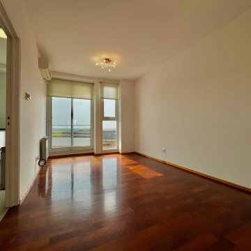 Av. Wheelwright 1700 - Departamento de dos dormitorios en alquiler - Zona del Rio, Centro