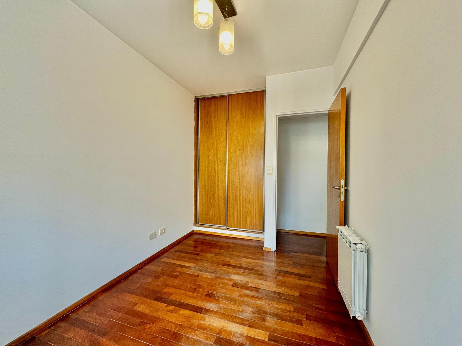 Departamento de dos dormitorios en alquiler  Zona del Rio Centro